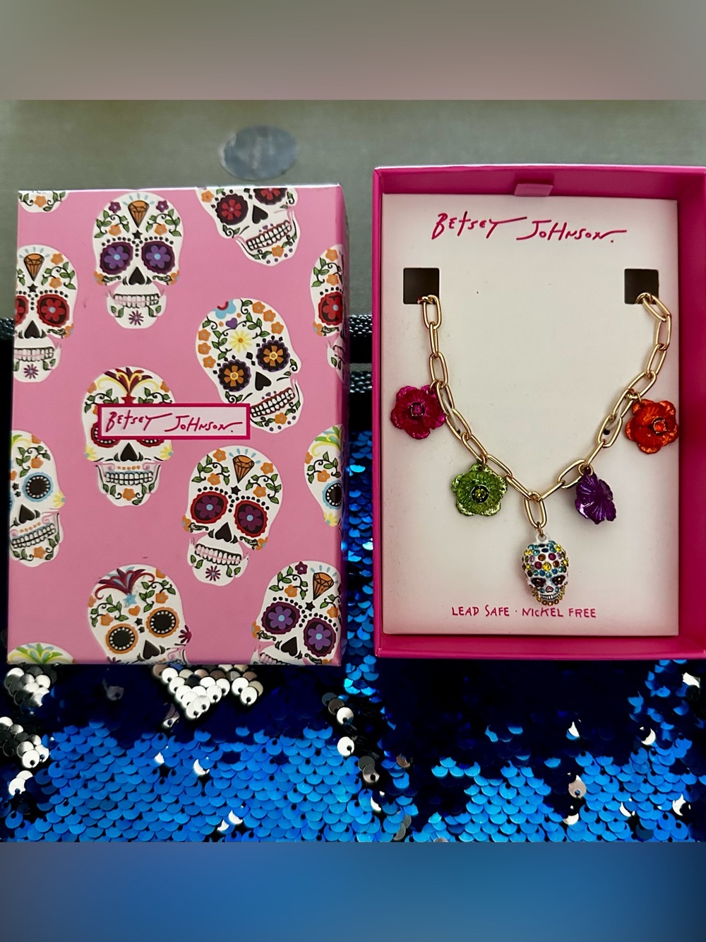 NWT Betsey Johnson Sugar Skull Flower Charm Bracelet Boxed Gift💀💎